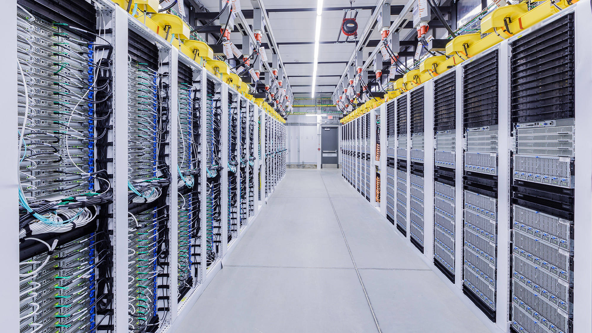 Data Centers & AI Infrastructure
